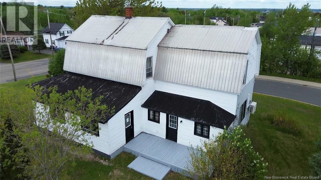 1740 BRIDEAU AVENUE Image 5