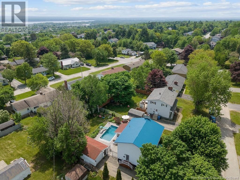 284 TROY AVENUE Image 10