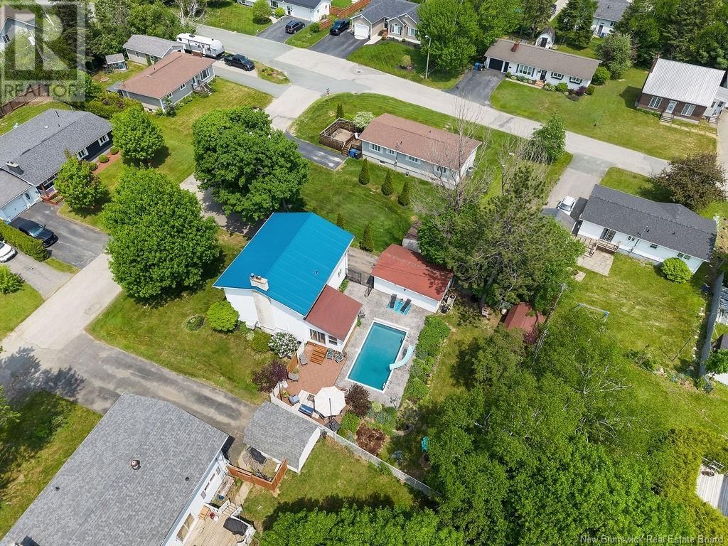 284 TROY AVENUE Image 11