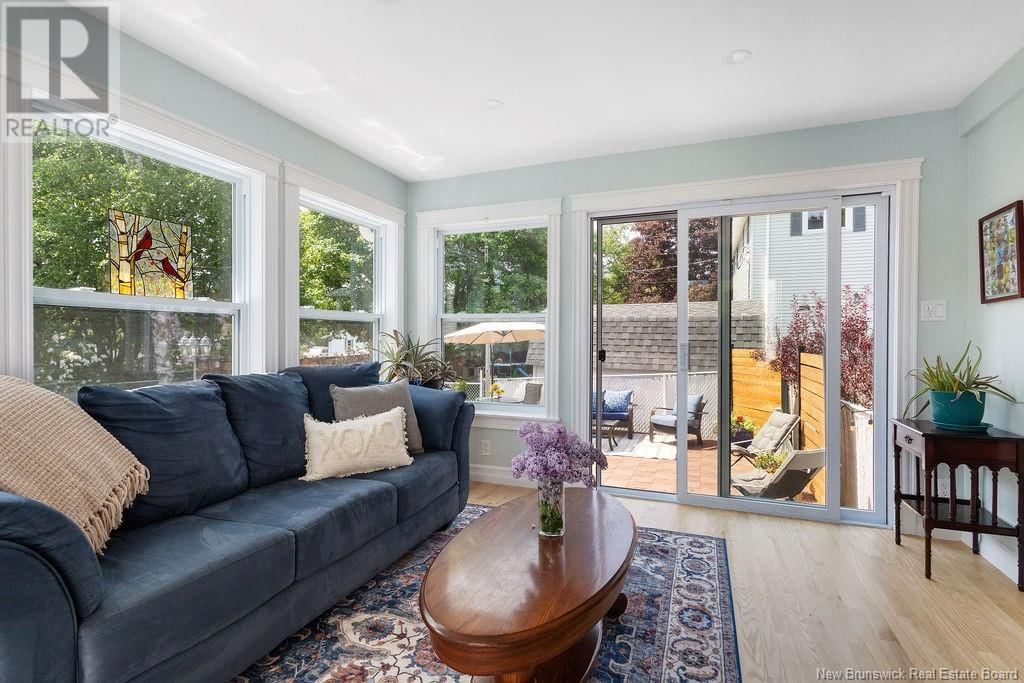 284 TROY AVENUE Image 24