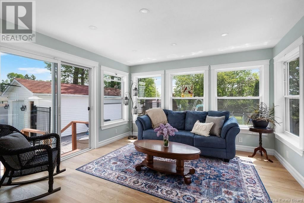 284 TROY AVENUE Image 25