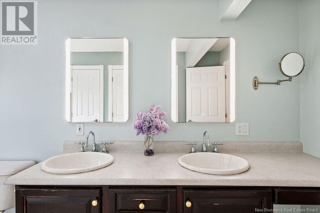 284 TROY AVENUE Image 34