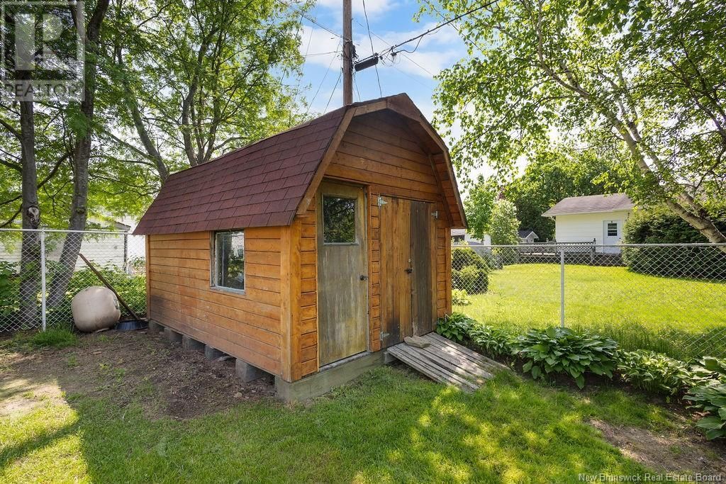 284 TROY AVENUE Image 45