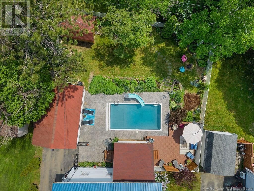 284 TROY AVENUE Image 6