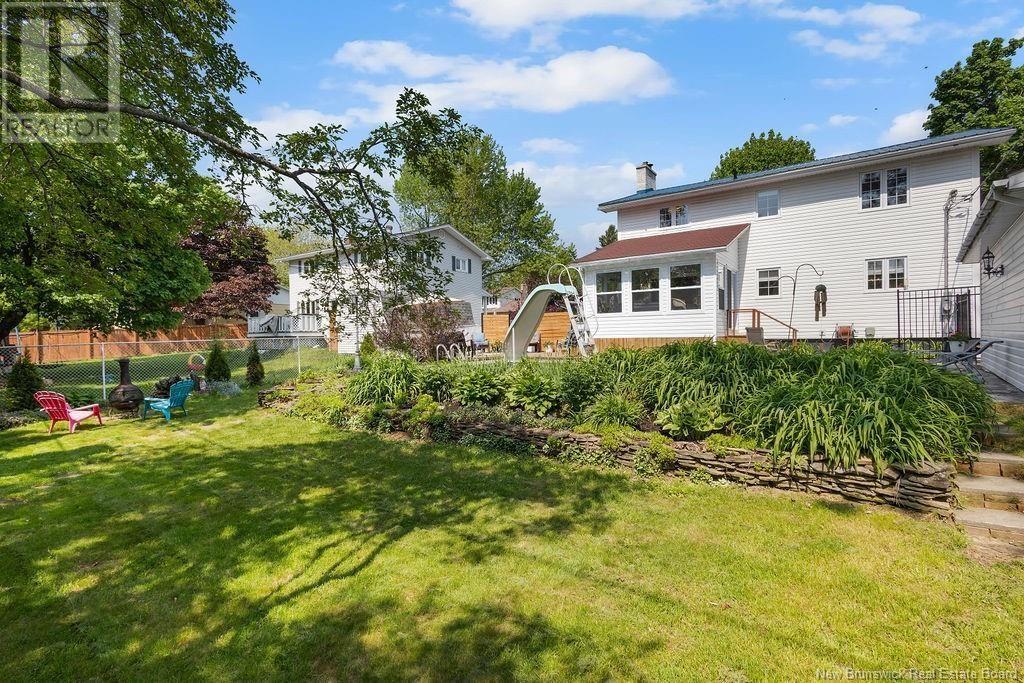 284 TROY AVENUE Image 8