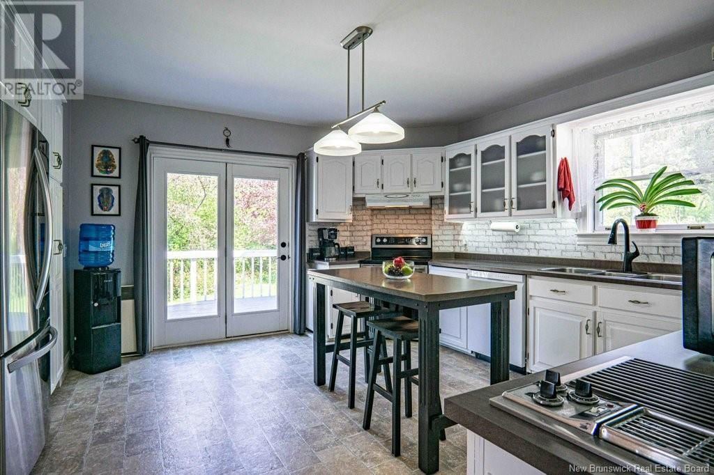 135 KINGSLEY ROAD Image 13
