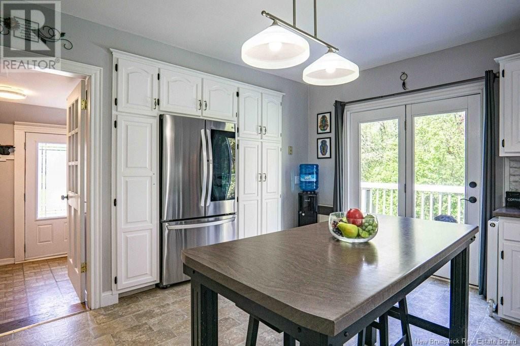 135 KINGSLEY ROAD Image 17
