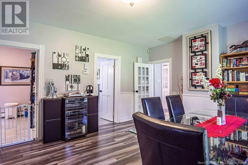 135 KINGSLEY ROAD Image 8