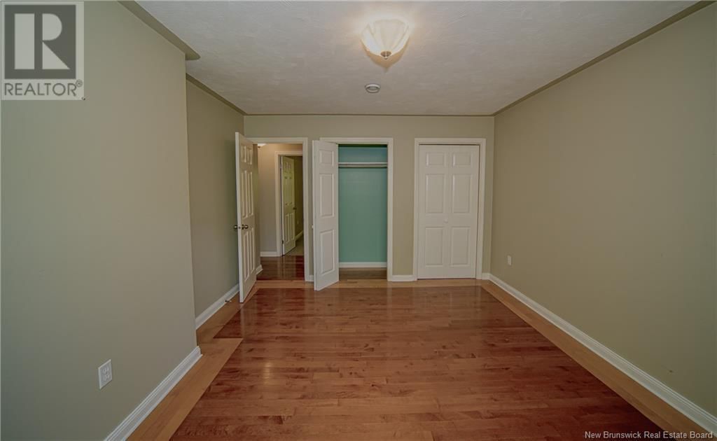 45 BROMLEY AVENUE Image 21