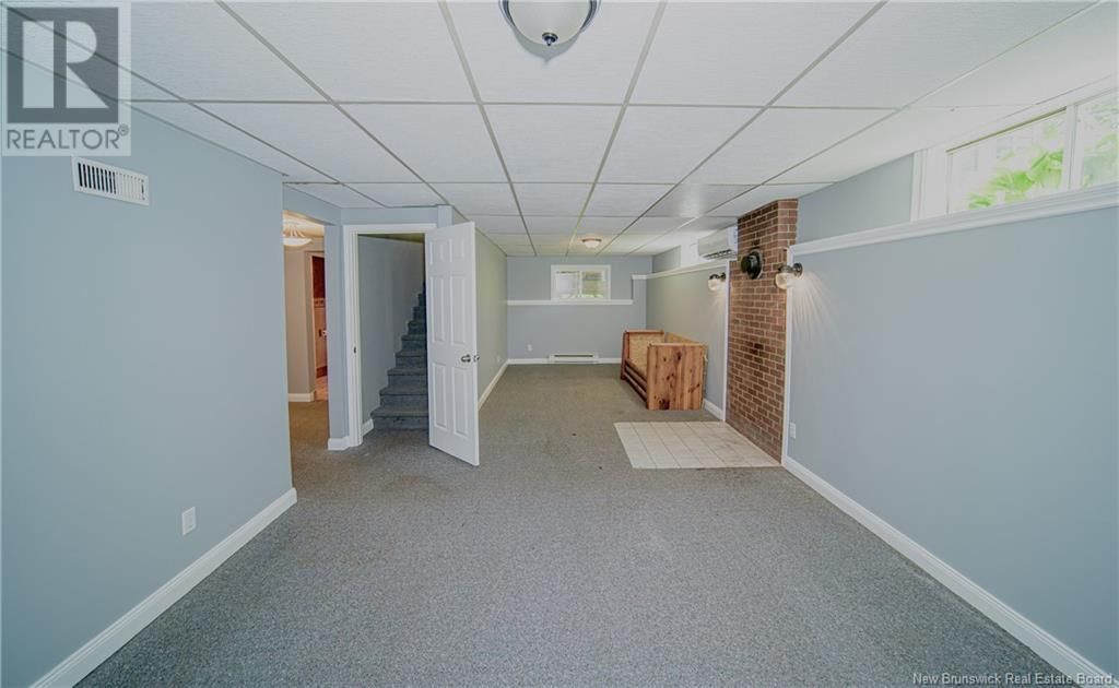 45 BROMLEY AVENUE Image 25