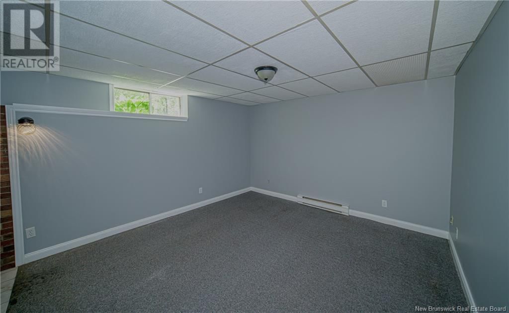 45 BROMLEY AVENUE Image 28