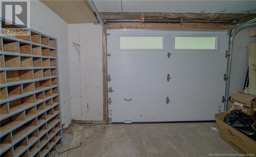 45 BROMLEY AVENUE Image 32