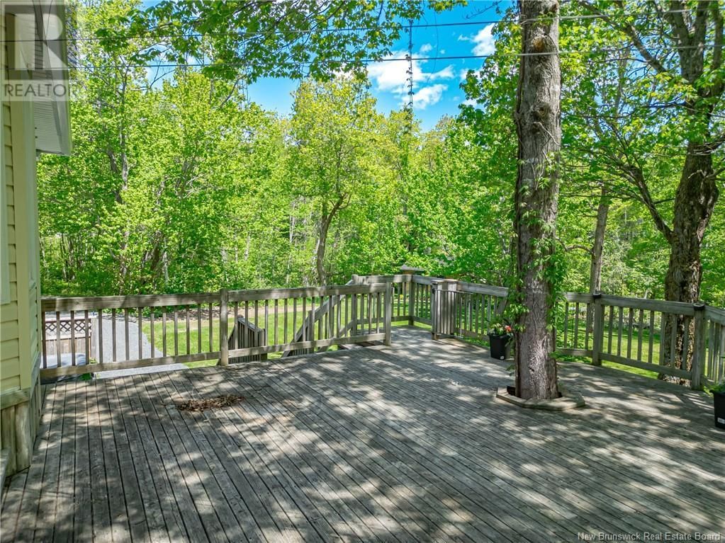 45 BROMLEY AVENUE Image 37