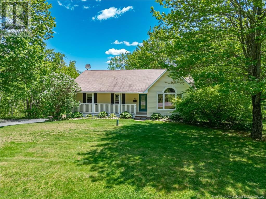 45 BROMLEY AVENUE Image 39