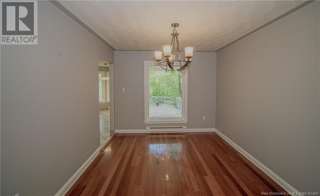 45 BROMLEY AVENUE Image 7