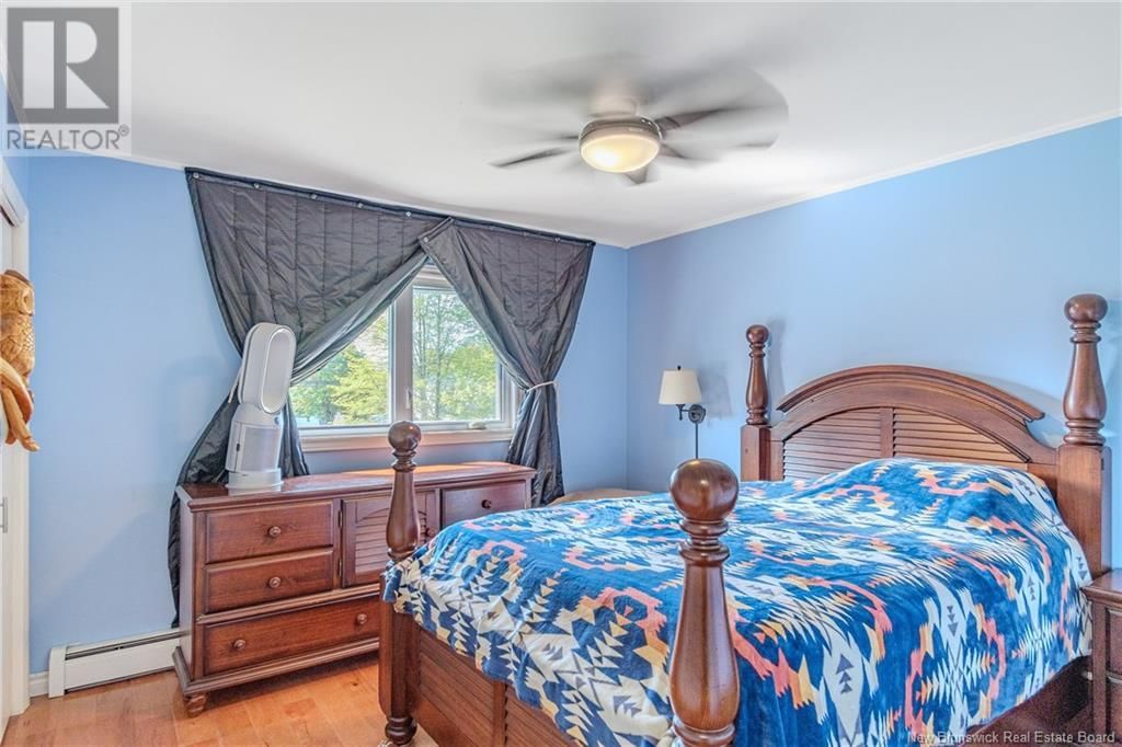 2745 LOCH LOMOND ROAD Image 15