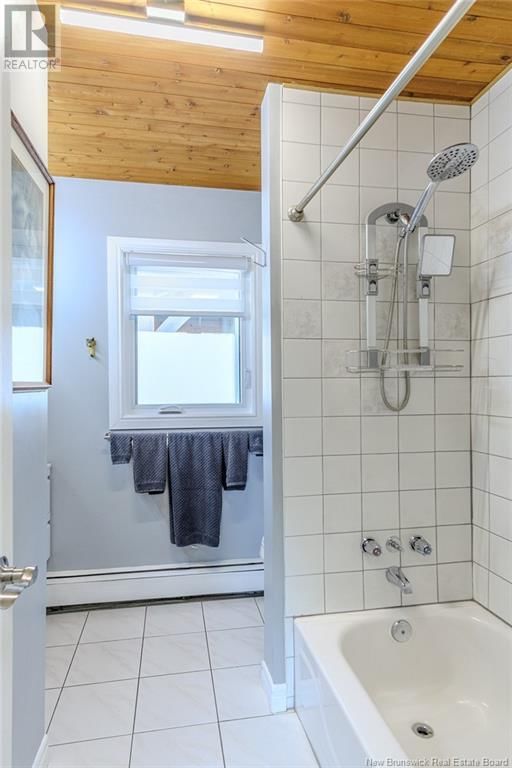 2745 LOCH LOMOND ROAD Image 18