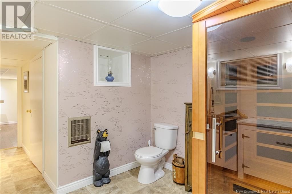 2745 LOCH LOMOND ROAD Image 26