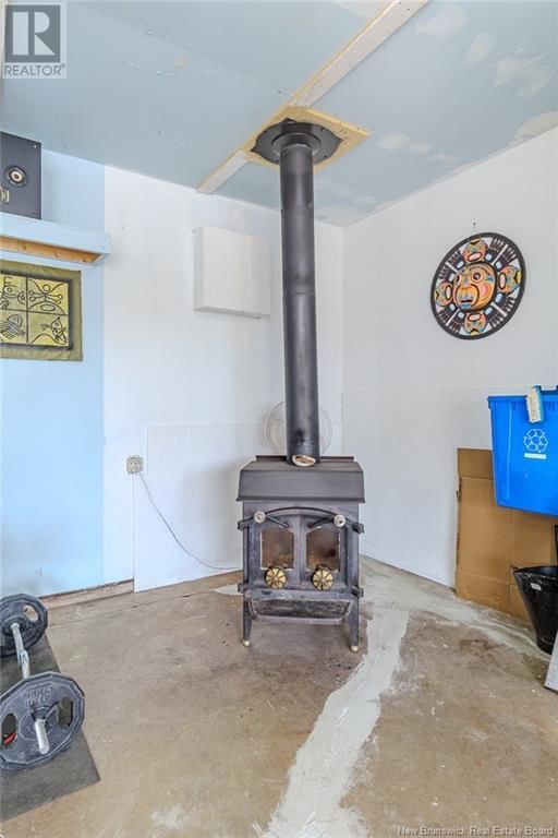 2745 LOCH LOMOND ROAD Image 28