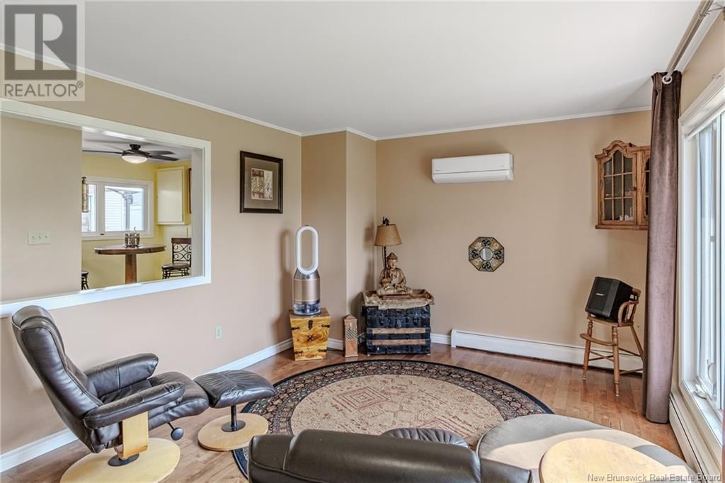 2745 LOCH LOMOND ROAD Image 8