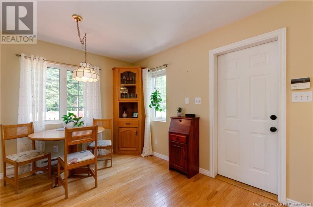 264 MOLLINS ROAD Image 15