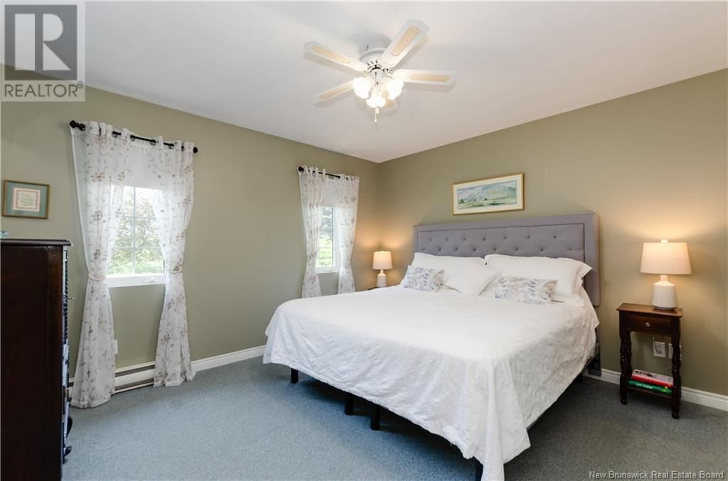 264 MOLLINS ROAD Image 22