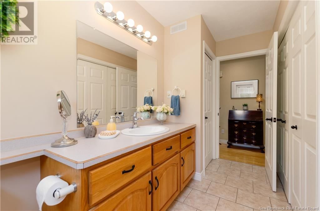 264 MOLLINS ROAD Image 28