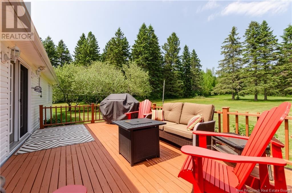 264 MOLLINS ROAD Image 32