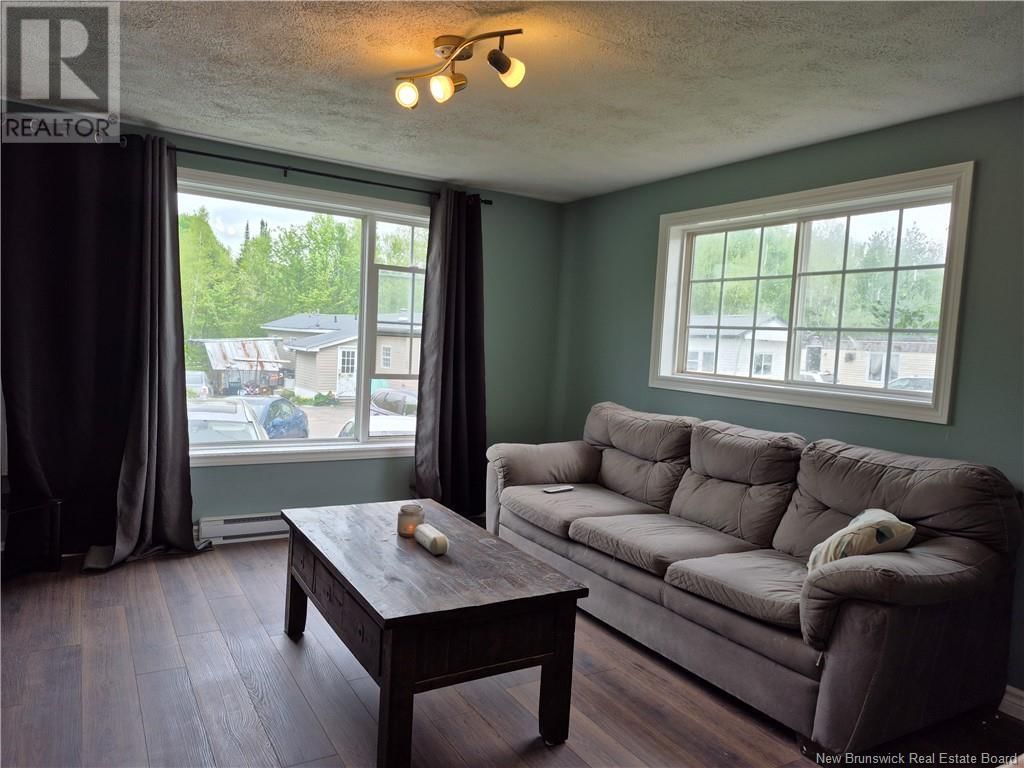 27 RYAN DRIVE Image 7