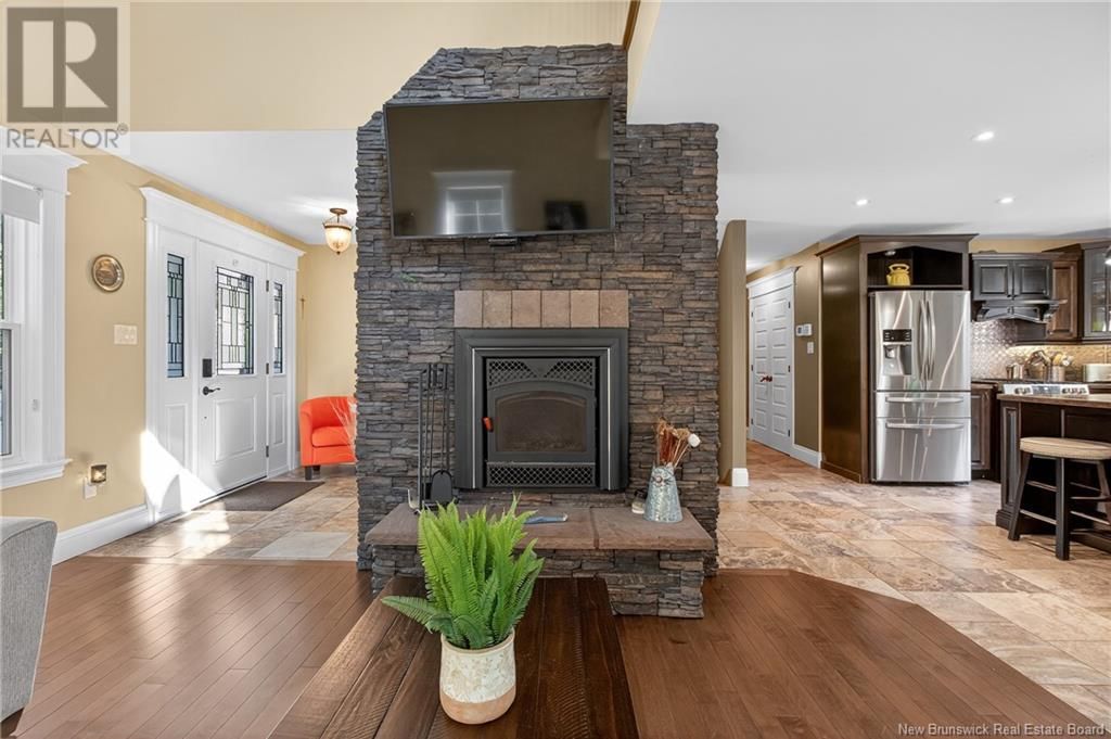 15 JOSEE DRIVE Image 25