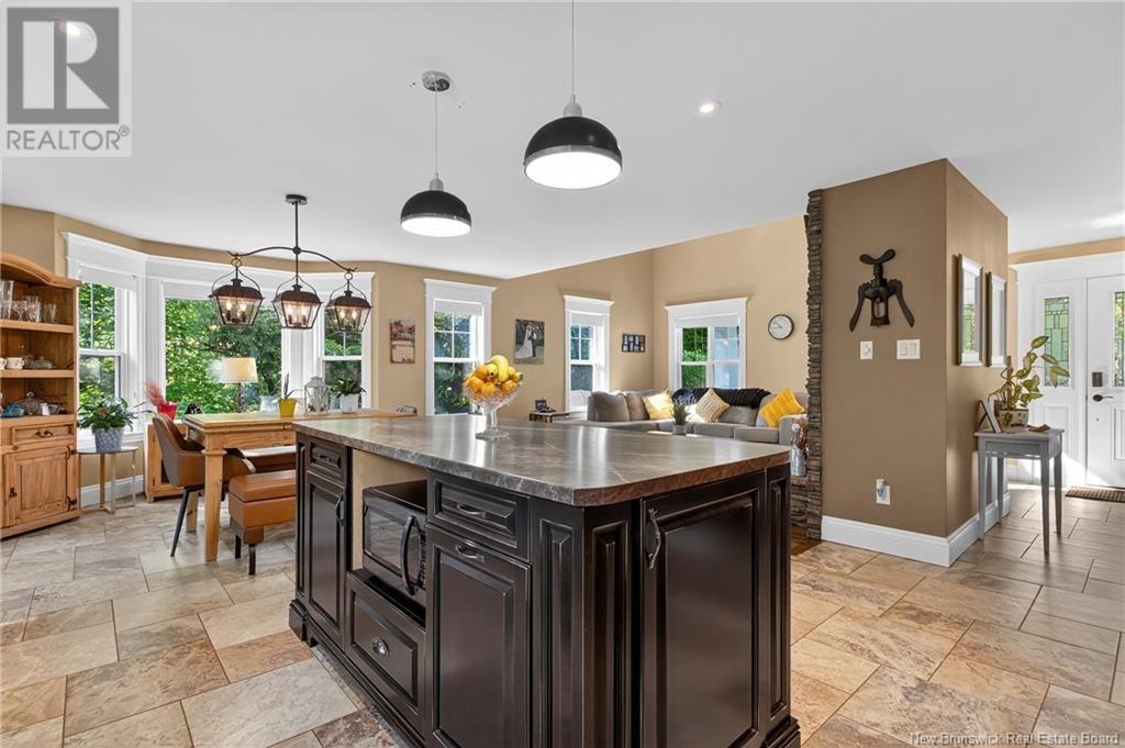 15 JOSEE DRIVE Image 29