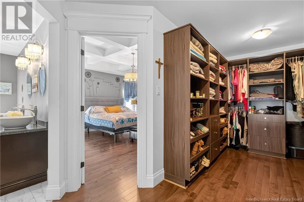 15 JOSEE DRIVE Image 36