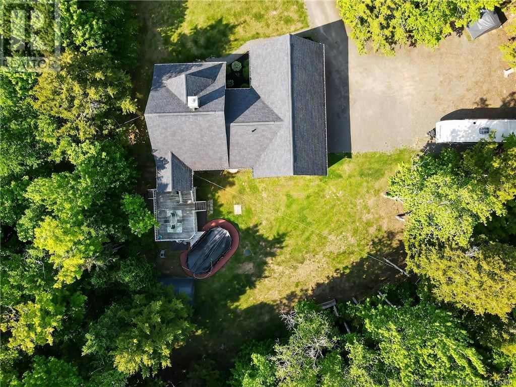 15 JOSEE DRIVE Image 9