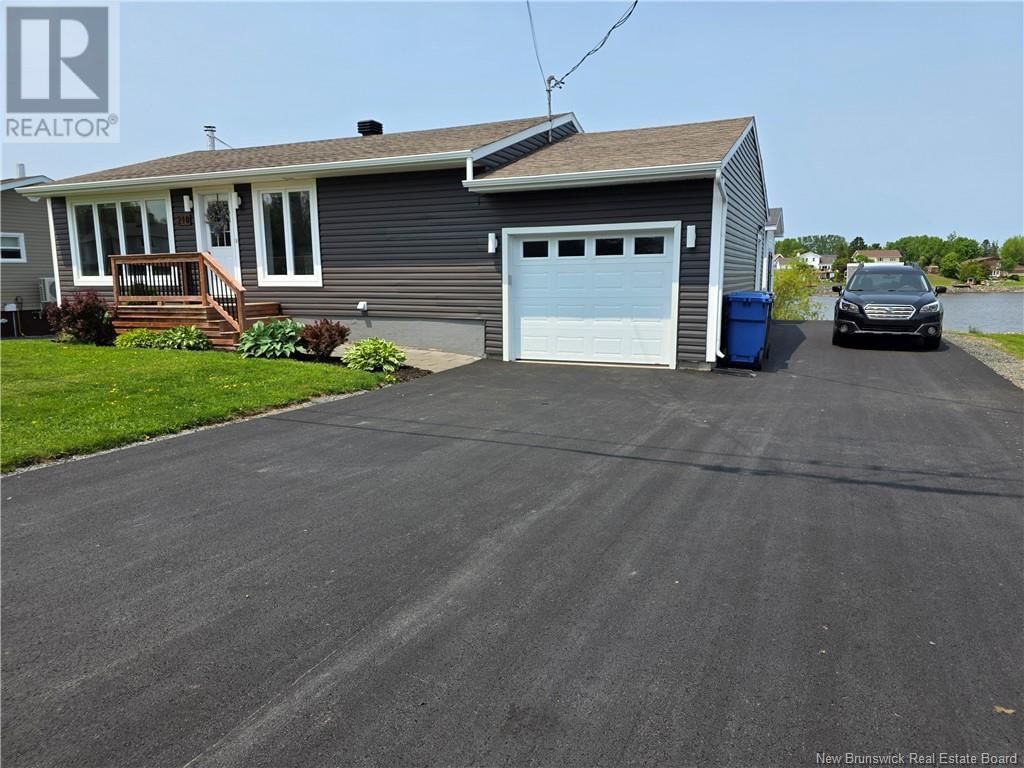 210 MARIE Image 1