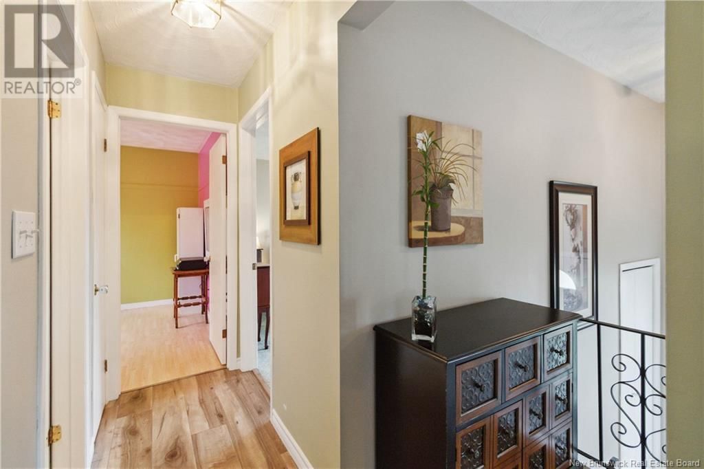 106 KNOX DRIVE Image 21