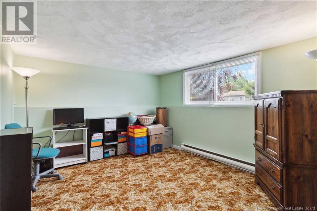 106 KNOX DRIVE Image 30