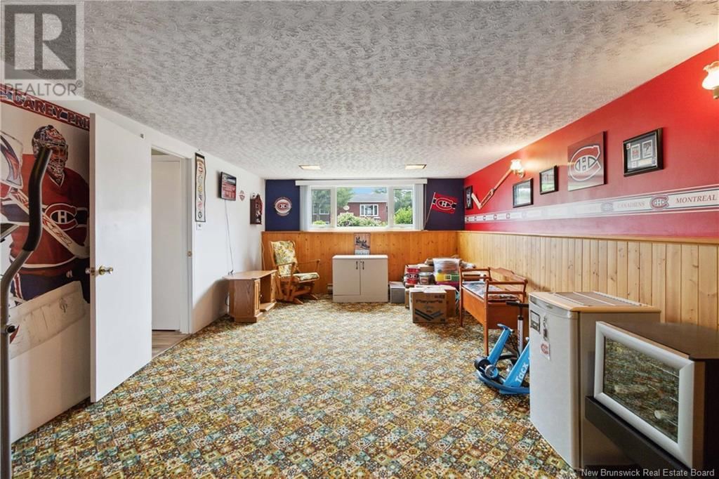 106 KNOX DRIVE Image 38