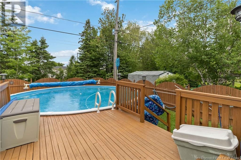106 KNOX DRIVE Image 43