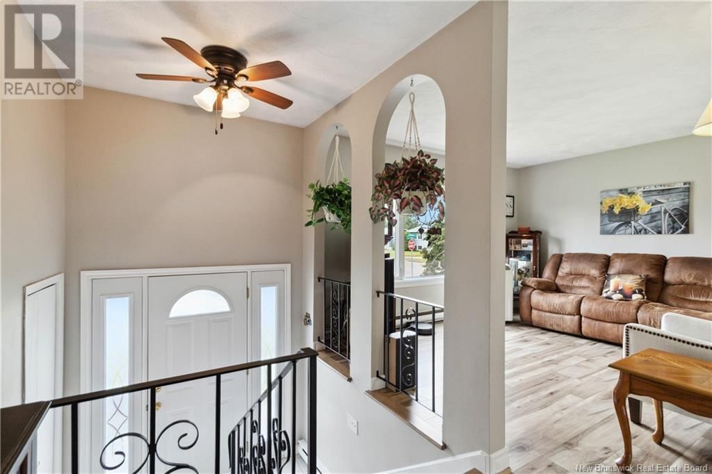 106 KNOX DRIVE Image 6