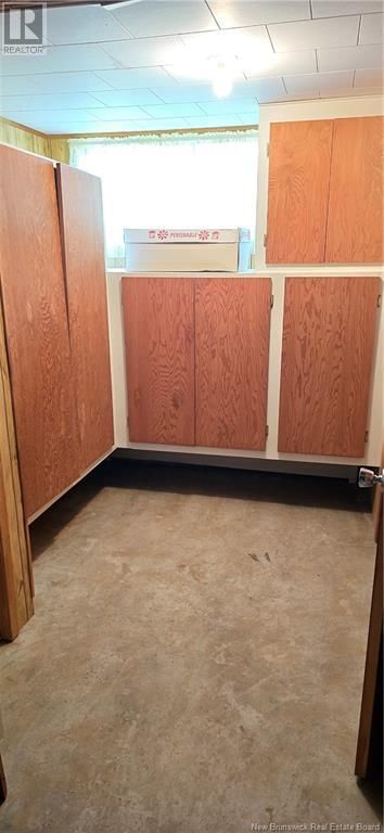 934 HILLSBOROUGH Image 25