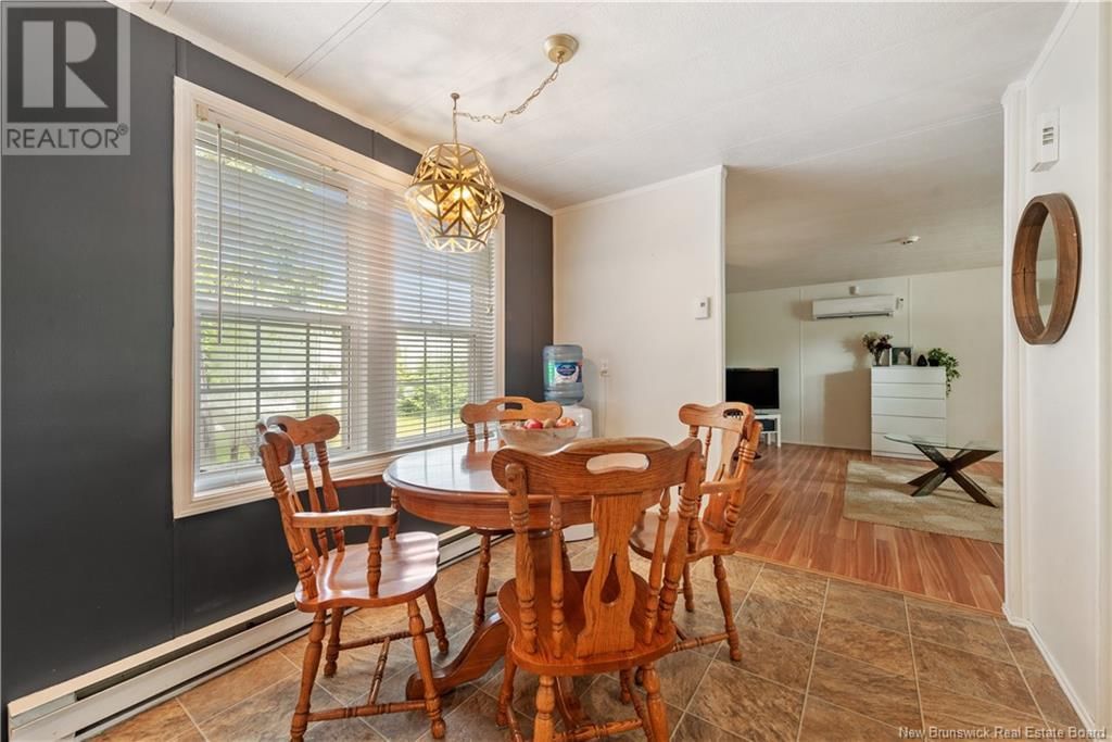 1 HERON STREET Image 10