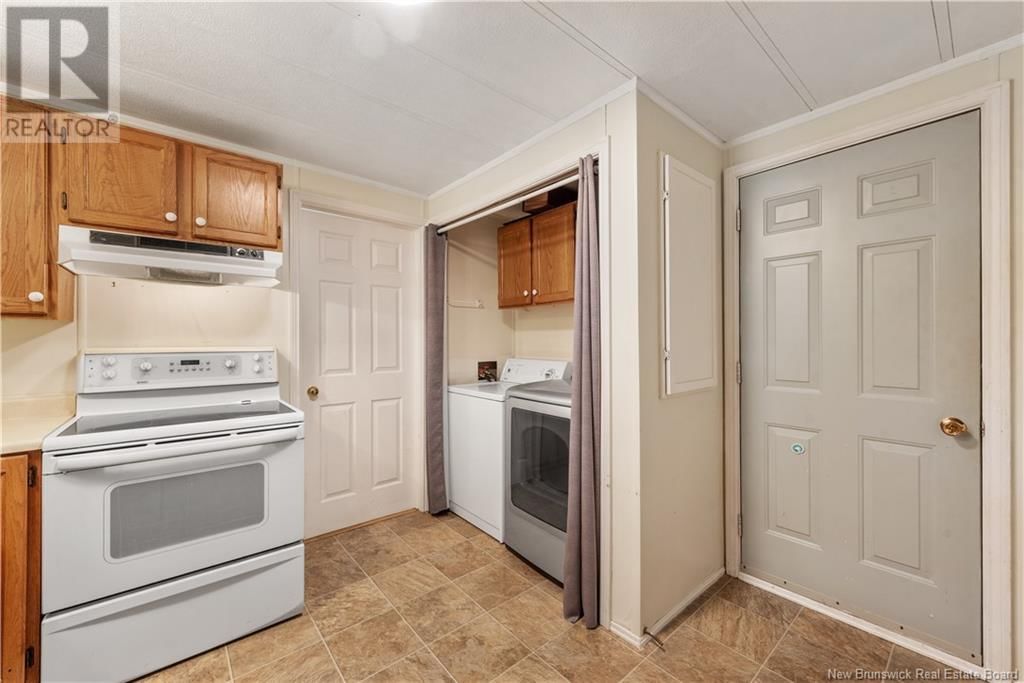 1 HERON STREET Image 6