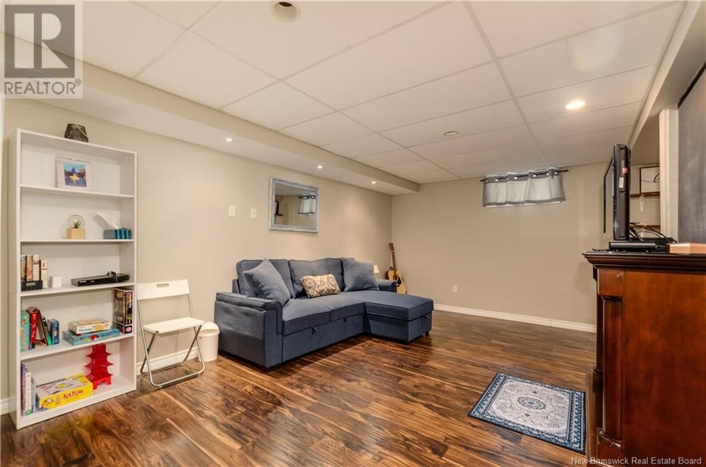 636 SANATORIUM ROAD Image 33