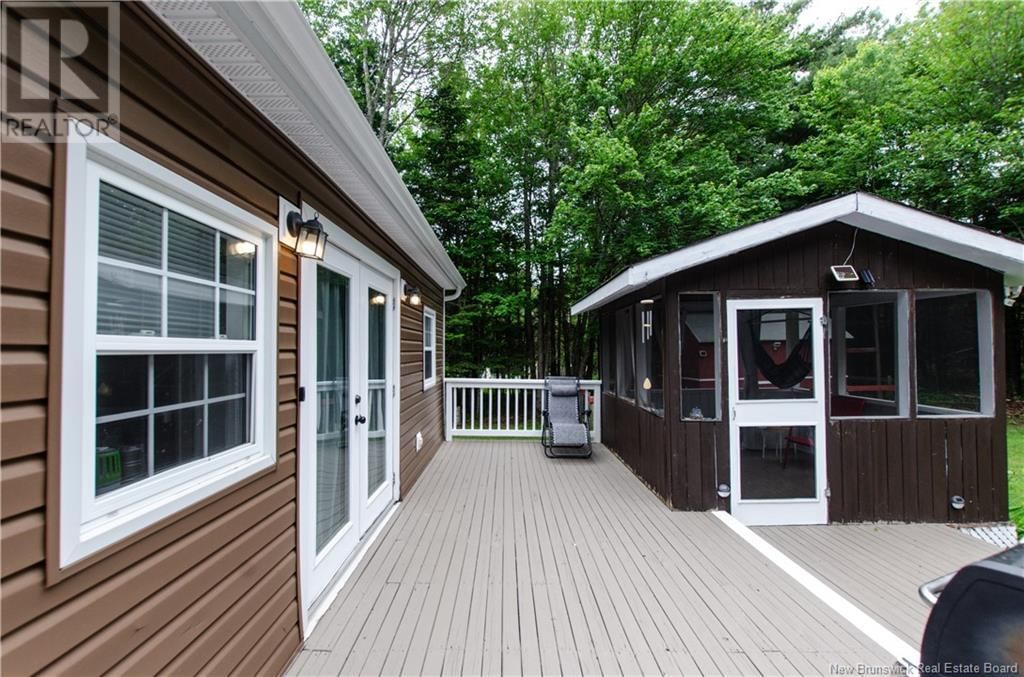 636 SANATORIUM ROAD Image 37