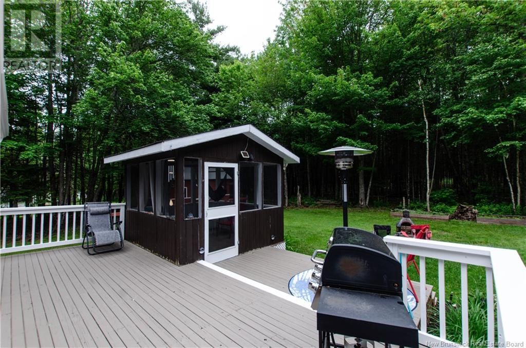 636 SANATORIUM ROAD Image 40