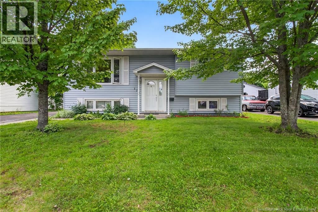 170 Carney, Moncton, New Brunswick E1C 8W7