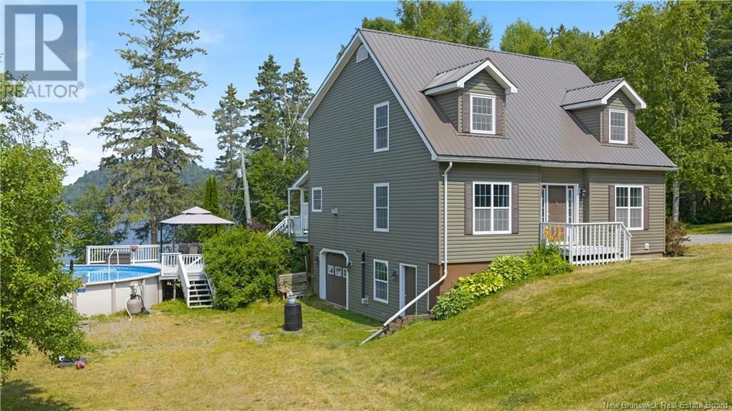 35 McGeachy Lane, Oak Haven, New Brunswick E3L 3T5