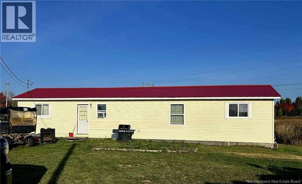 3493 Route 106, Salisbury, New Brunswick E4J 3H5
