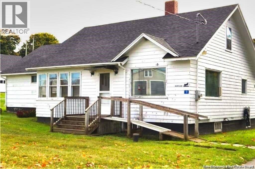 9 Cooks Point Road, Wilsons Beach, New Brunswick E5E 1V3