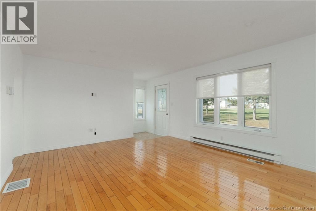 13 VIOLETTE ROAD Image 6